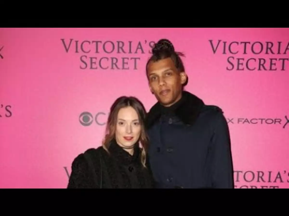 PHOTO Stromae amoureux sa compagne Coralie Barbier dévoile une rare