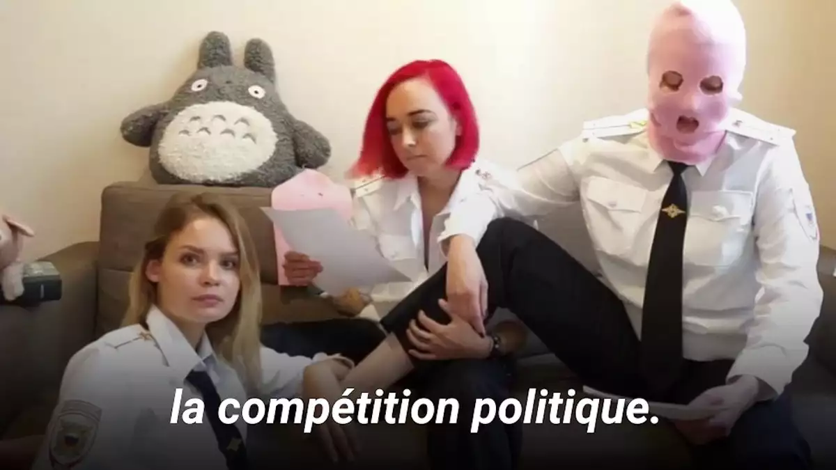 Les Pussy Riot Expliquent Pourquoi Elles Ont Envahi Le Terrain Pendant