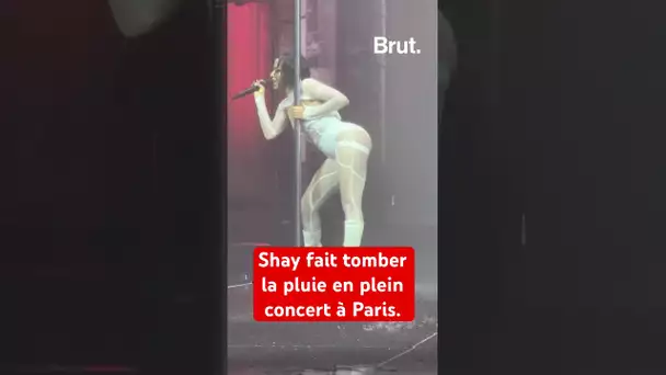 Shay en concert à Paris.