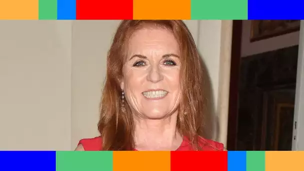 Sarah Ferguson recycle une robe rouge sang pour une soirée de gala caritative