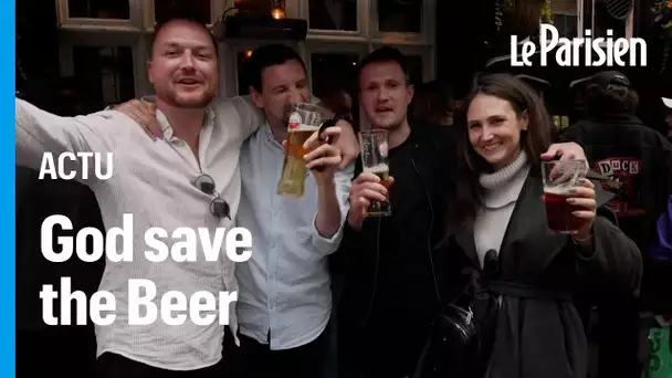 Londres fête le jubilé de la reine avec une pinte à la main