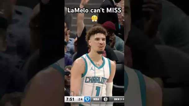 LaMelo Ball hits 3 STRAIGHT threes & the Hornets announcer loves it! 📢🔥|#Shorts