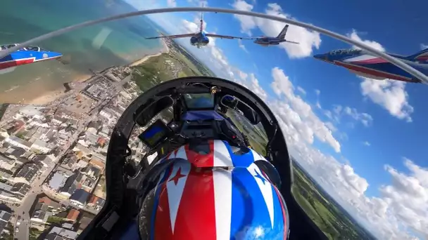 78e anniversaire du Débarquement: à bord de la patrouille de France au-dessus des côtes normandes