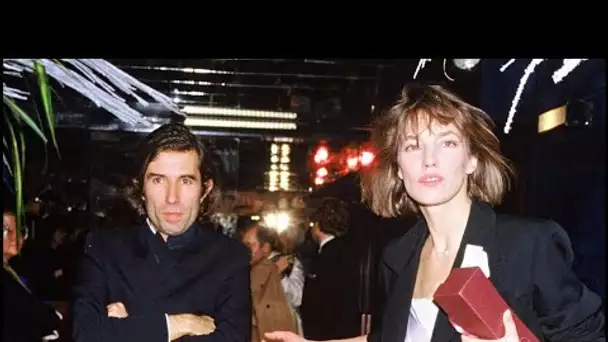 Jane Birkin évoque ses regrets en amour : « Je suis partie sur des coups de tête »