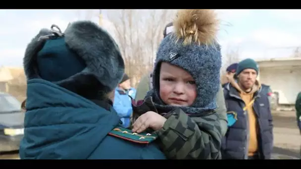 Guerre en Ukraine : les chars russes dans les faubourgs de Kiev, Marioupol bloquée