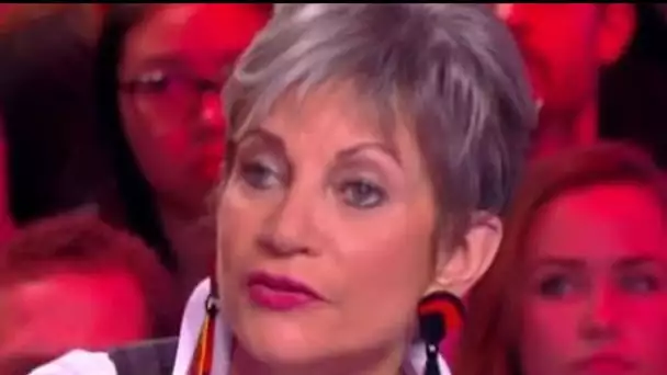 En plein direct dans "TPMP", Isabelle Morini-Bosc révèle avoir été draguée par une...