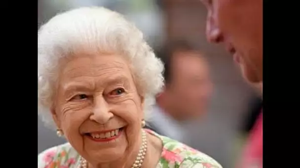 Elizabeth II taquine lors du G7 : cette question osée qui a bien fait rire