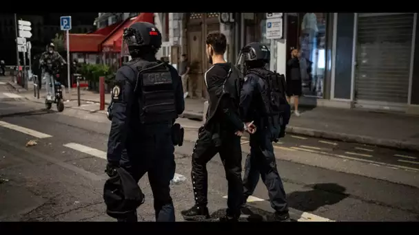 Violences urbaines : à Lyon, des militants d'extrême droite ont défilé devant l'hôtel de ville