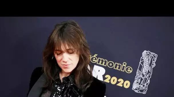 Charlotte Gainsbourg angoissée à l'approche de la cinquantaine