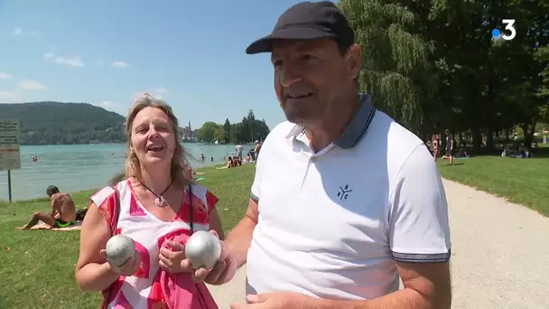 Annecy : il invente la boule de pétanque asymétrique avec une betterave congelée