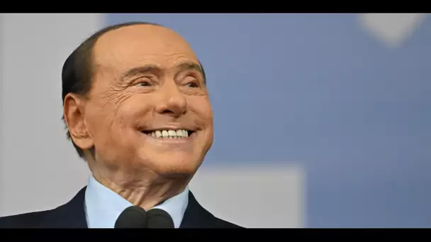 Italie : l’hommage des médias italiens à Silvio Berlusconi