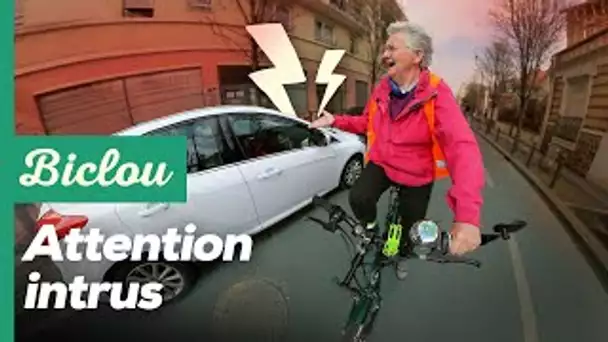 « Garé comme une M**** » : ils traquent les voitures garées sur les pistes cyclables