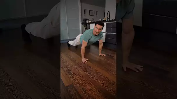 Perfect push-up !! 😂😂