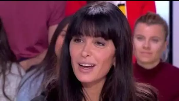 La chanteuse Jenifer seins nus et tout sourire sur Instagram !