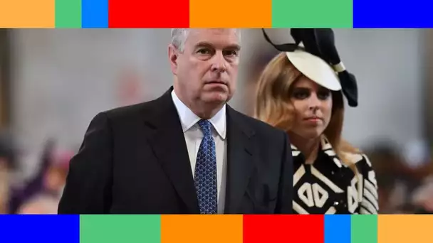 Princesse Beatrice maman  le prince Andrew a t il quitté Balmoral pour être auprès de sa fille