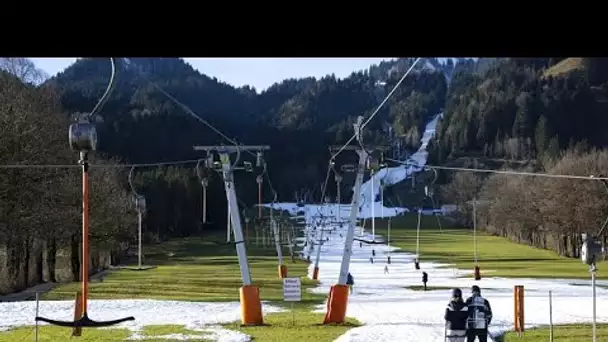 Dans les Alpes, la neige manque cruellement en pleine saison de ski