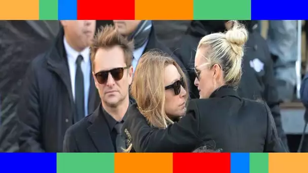 Laeticia Hallyday, Laura Smet et David Hallyday  ce projet sur Johnny qu'ils envoient balader