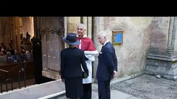 Charles III termine sa tournée de nouveau roi au Pays de Galles