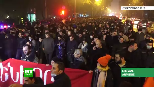 Arménie : des milliers de manifestants exigent la démission du Premier ministre Pachinian