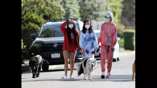 Laeticia Hallyday : ses filles Jade et Joy à l’école à Paris à la rentrée