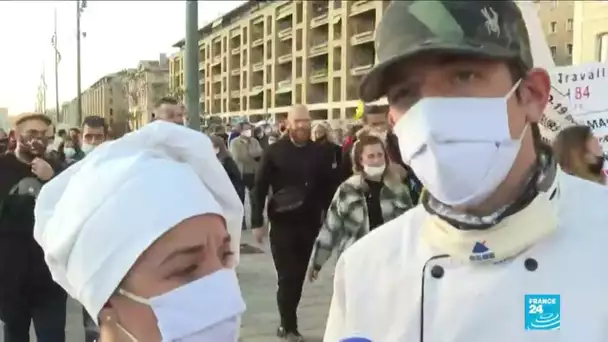 Covid-19 : manifestation à Marseille contre la fermeture prolongée des restaurants