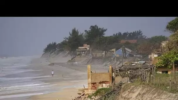 Brésil : ce village de pêcheurs lentement englouti par la mer