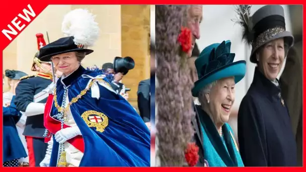 ✅  Elizabeth II : sa belle surprise à sa fille Anne pour ses 70 ans