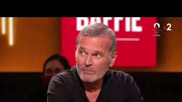 Laurent Baffie : Sa petite pique bien placée à Karine Le Marchand