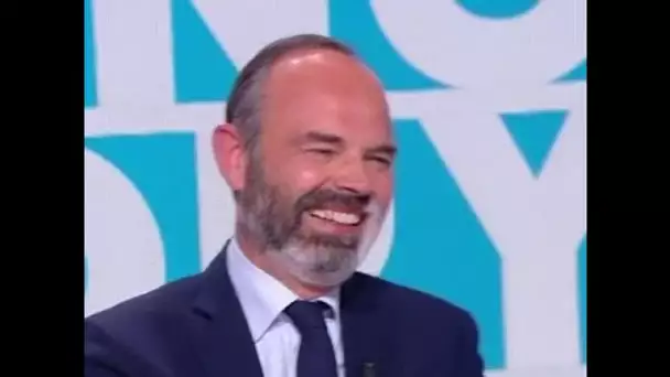 Lapsus coquins : Edouard Philippe hilare dans Quotidien