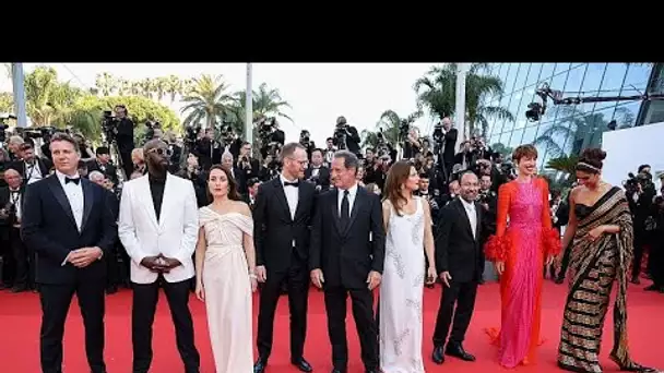 Le Festival de Cannes s'ouvre avec Volodymyr Zelensky, qui convoque l'esprit de Chaplin