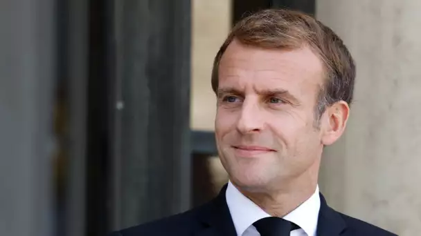 Présidentielle : comment Emmanuel Macron prépare sa candidature ?