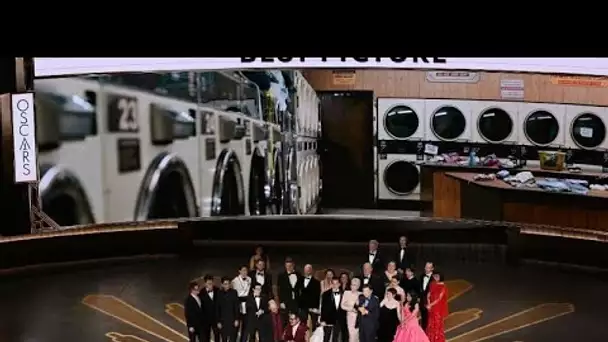 "Everything Everywhere All At Once" fait une razzia sur les Oscars