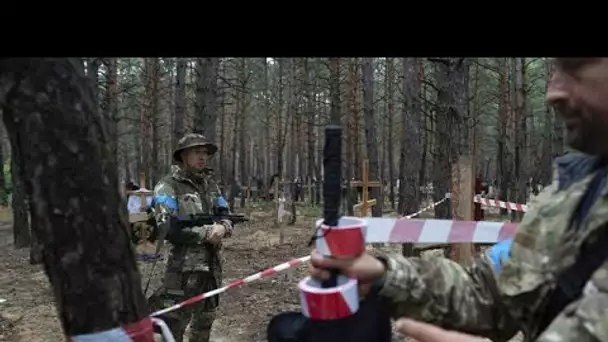 Ukraine: "une fosse commune" découverte à Izioum, selon Volodymyr Zelensky