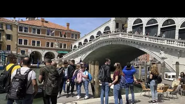 Deux ans après, la restauration du pont du Rialto enfin inaugurée