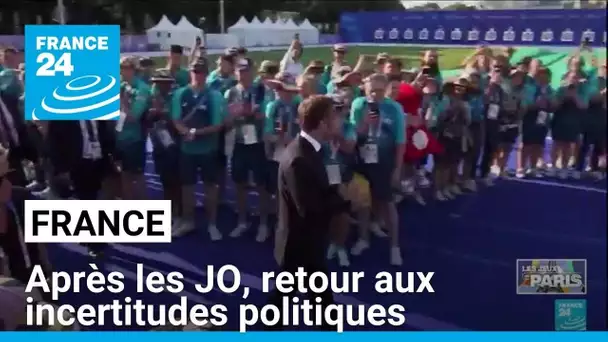 France : la parenthèse olympique refermée, retour aux incertitudes politiques • FRANCE 24