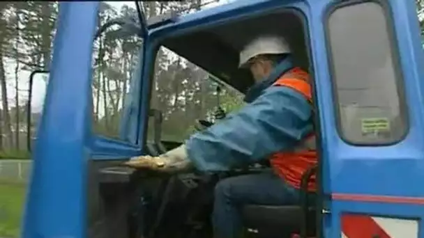 20 heures le journal : [émission du 25 Juillet 2002]