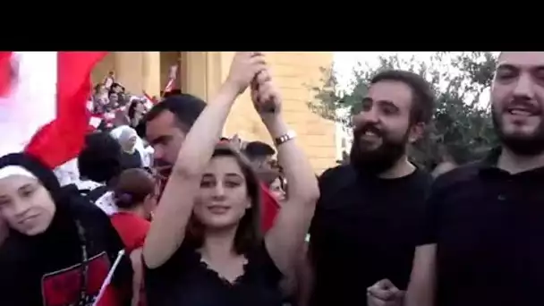 À Beyrouth, les manifestants libanais unis pour "obtenir un changement"