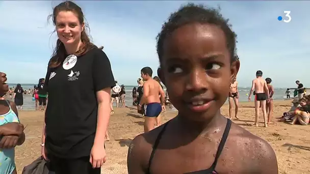 "je vais offrir une bouteille d'eau de mer à ma maman" : la journée du Secours Populaire