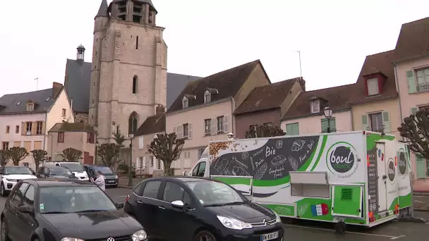 Illiers-Combray (Eure-et-Loir): Un boulanger itinérant installe son Boul truck