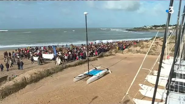 Bretignolles-sur-mer : manifestation d'opposants au port de plaisance