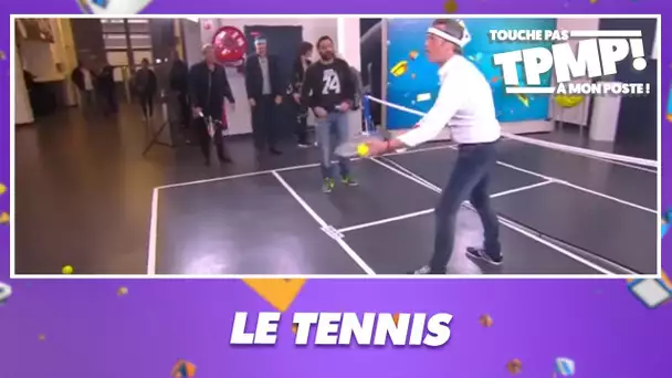 Les chroniqueurs en mode joueur de tennis