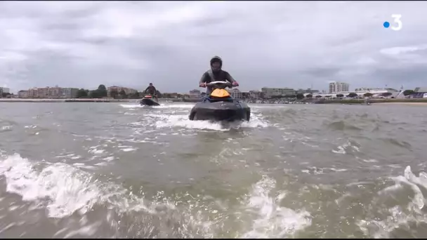 Bassin d'Arcachon : pétitions contre les scooters des mers