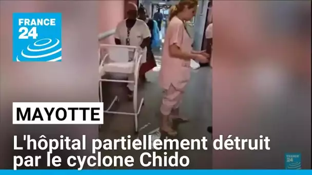 Mayotte : l'hôpital partiellement détruit par le cyclone Chido • FRANCE 24