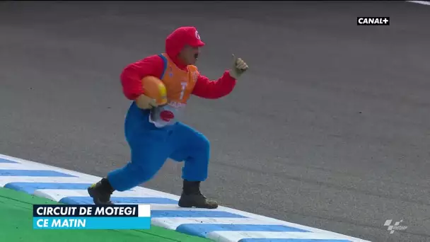 Insolite : Mario commissaire de course en moto !