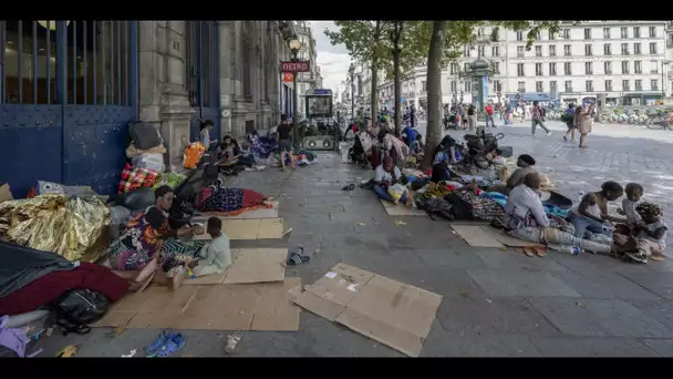 Un «désastre humanitaire» : la Ville et les oppositions se déchirent face aux migrants installés …