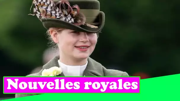 Lady Louise Windsor monte dans la calèche de Philip pour un hommage touchant au spectacle équestre r