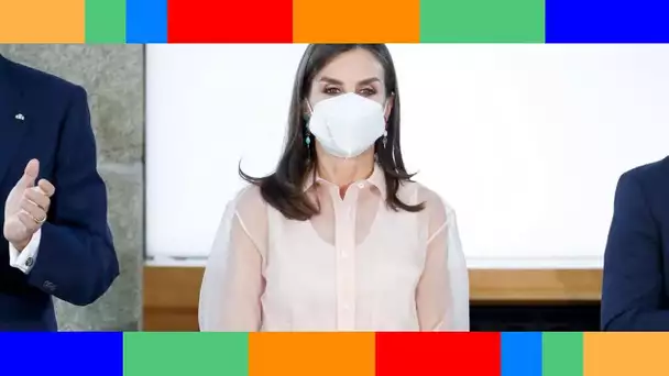 Letizia d'Espagne joue la transparence : elle ressort une robe Maje qui avait fait sensation