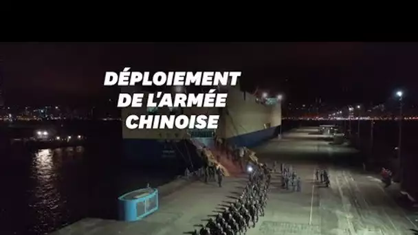 La Chine dévoile une vidéo menaçante de soldats en route pour Hong Kong