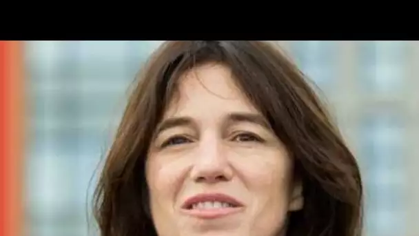 PHOTO Charlotte Gainsbourg : pourquoi une publication de l'actrice a-t-elle suscité...