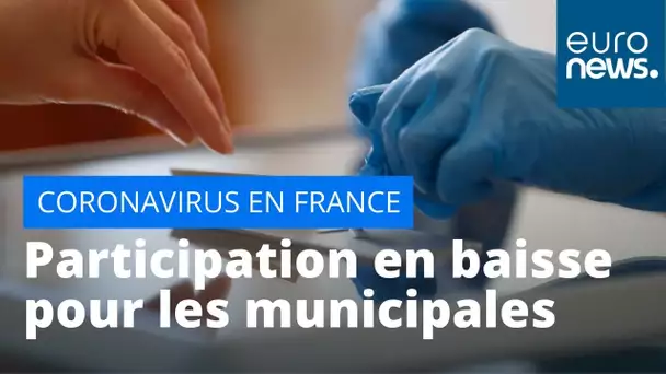 En France, participation en baisse pour les municipales et début du confinement